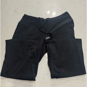 Women’s Patagonia size M crop sweatpants